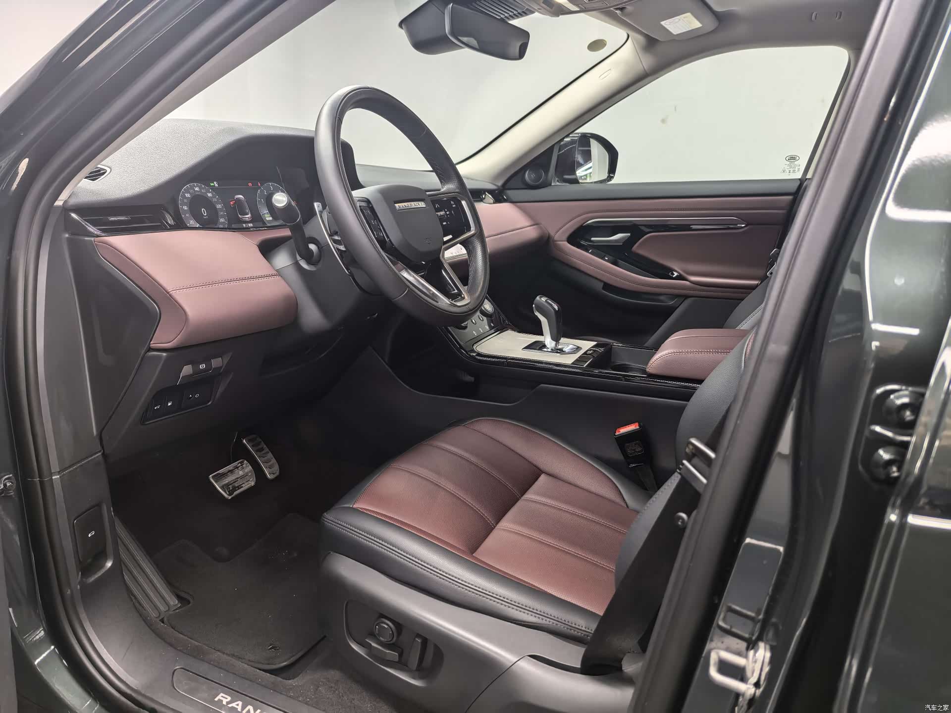 Land Rover Range Rover, 2024 4