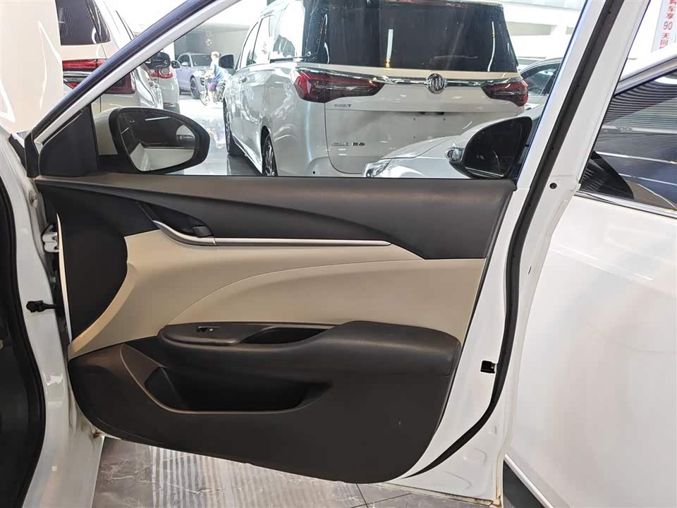 Buick Yinglang Buick Yinglang