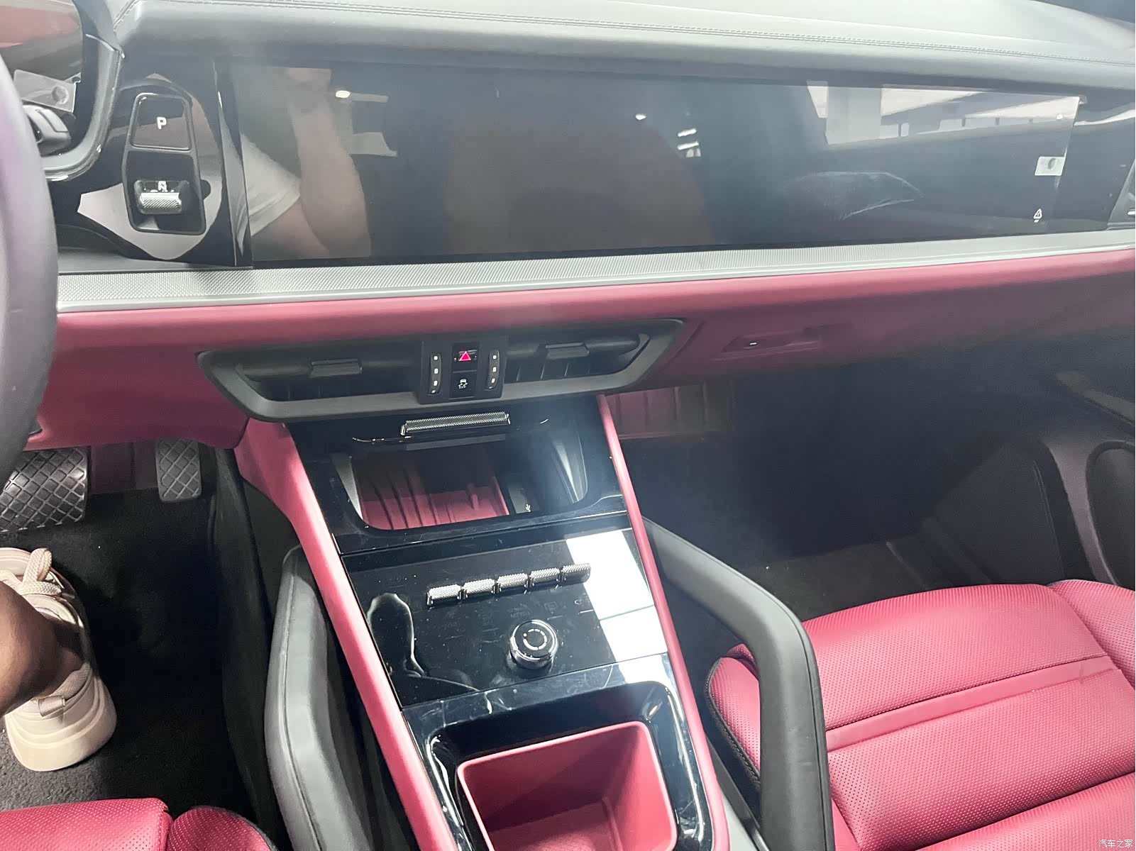 Porsche Cayenne, 2025 6