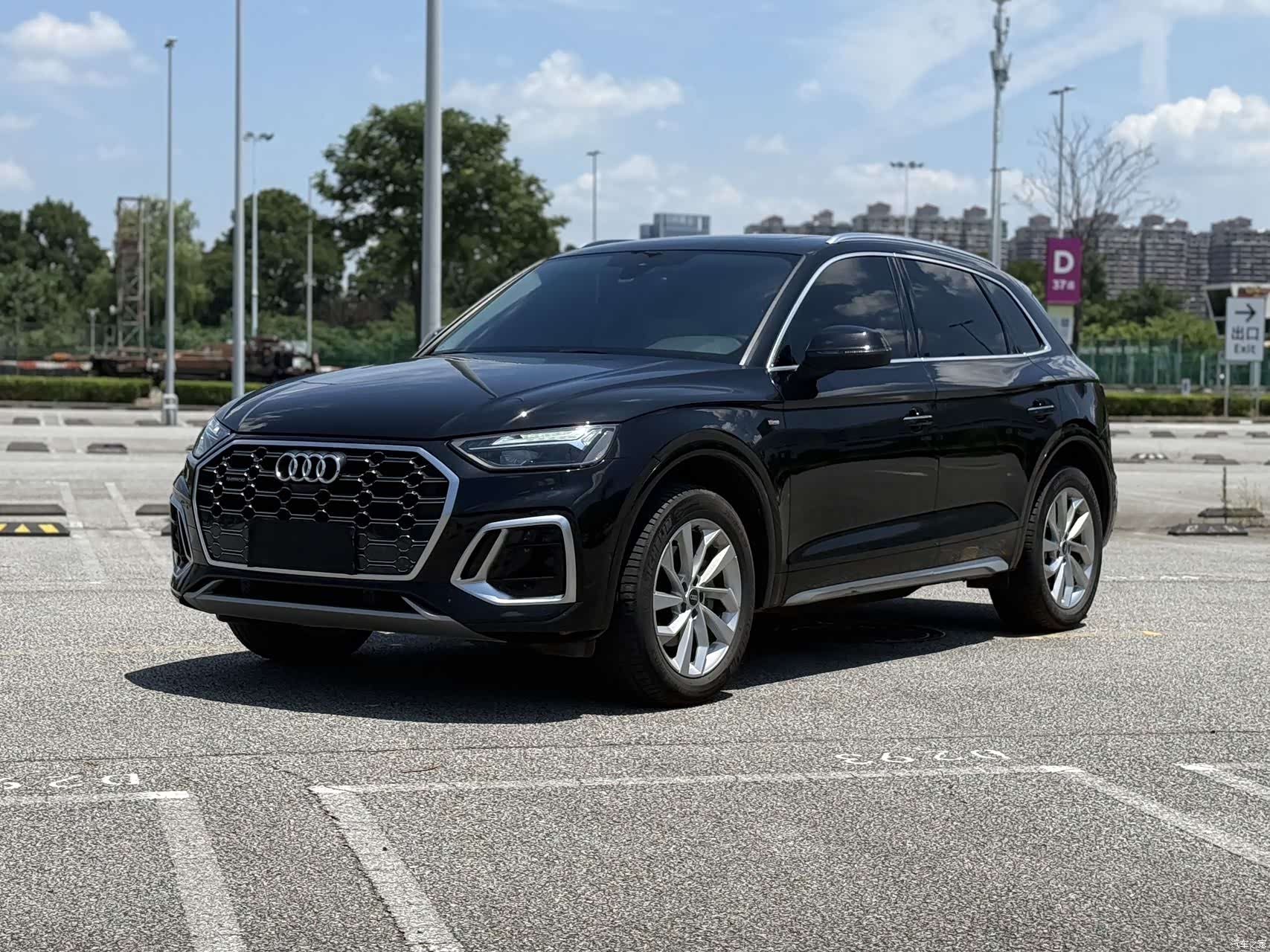 Audi Q5L, 2022 1