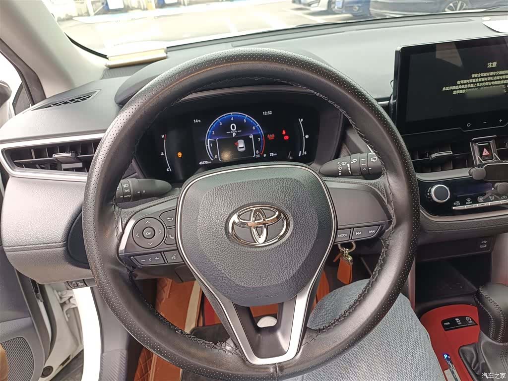 Toyota Frontlander, 2023 7