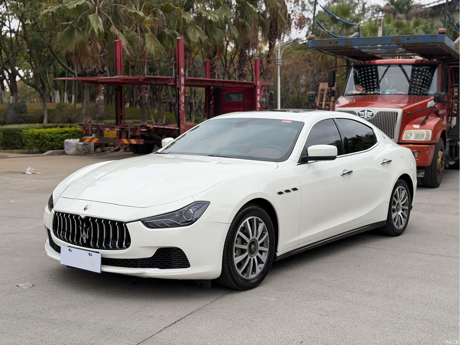 Maserati Ghibli