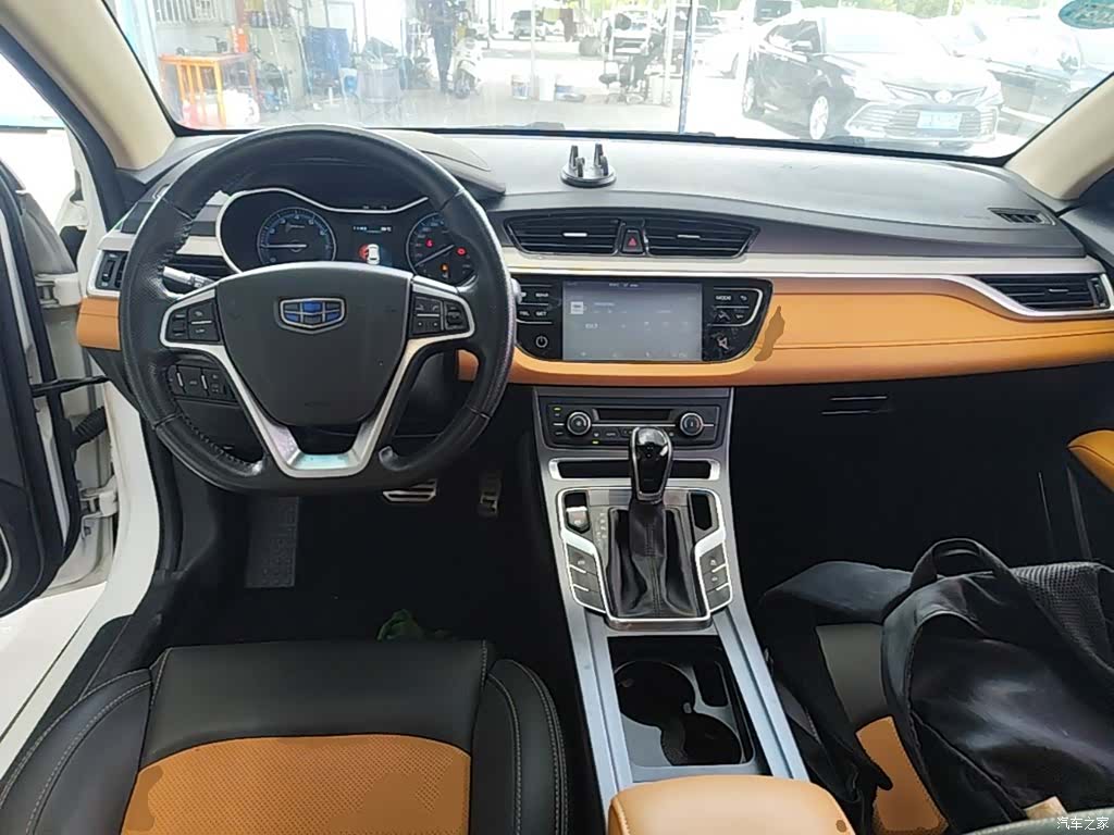 Geely S1, 2018 10
