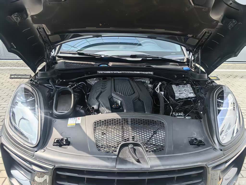 Porsche Macan, 2023 9