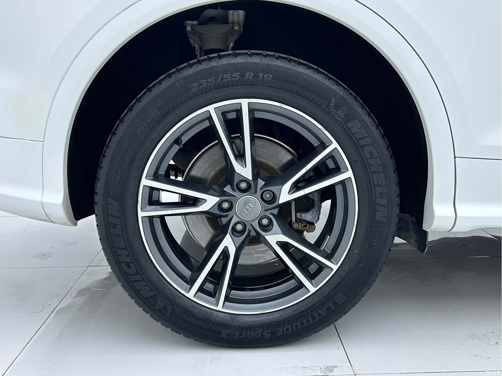 Audi Q5L, 2019 25