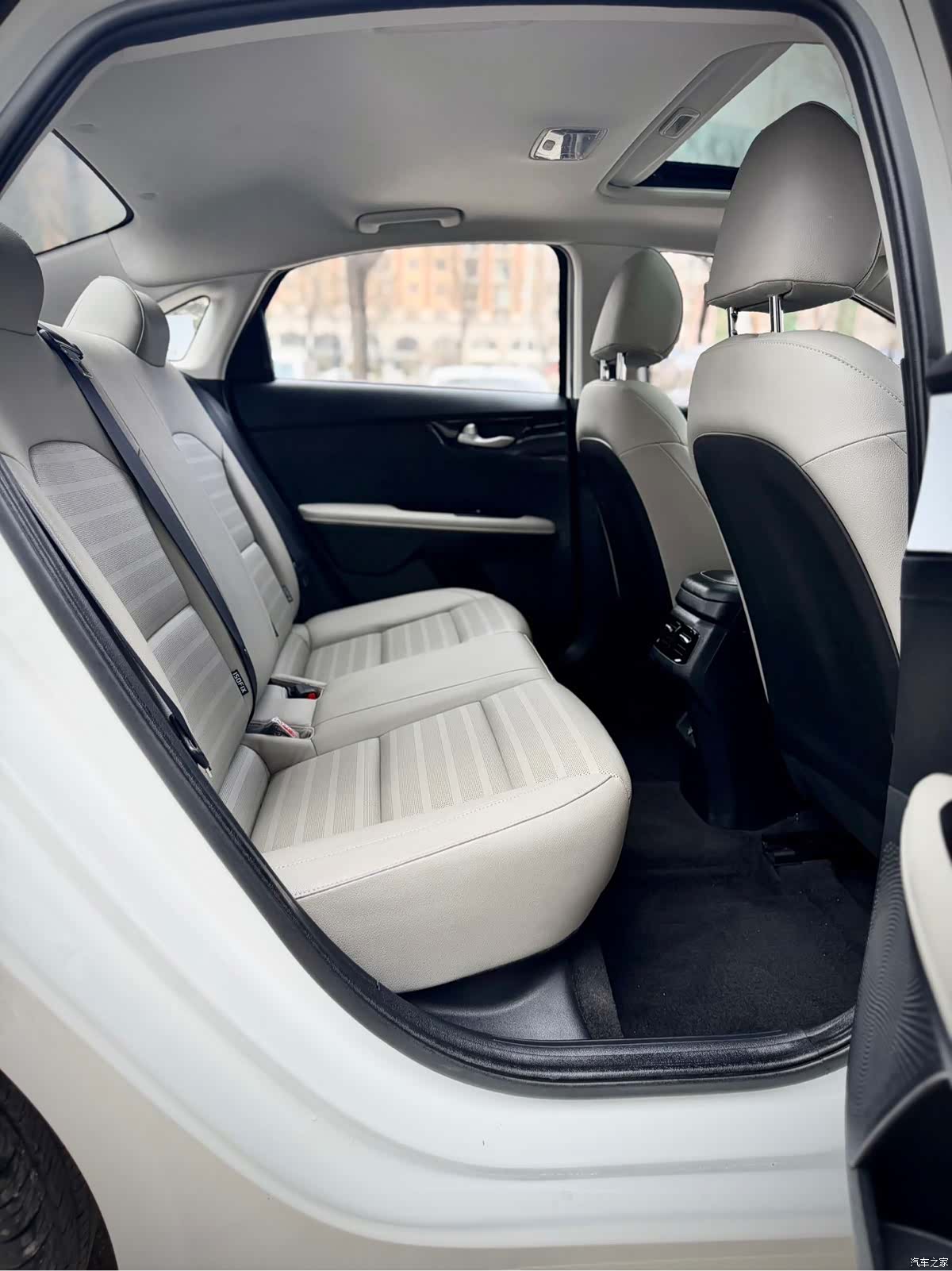 Kia K3, 2023 12
