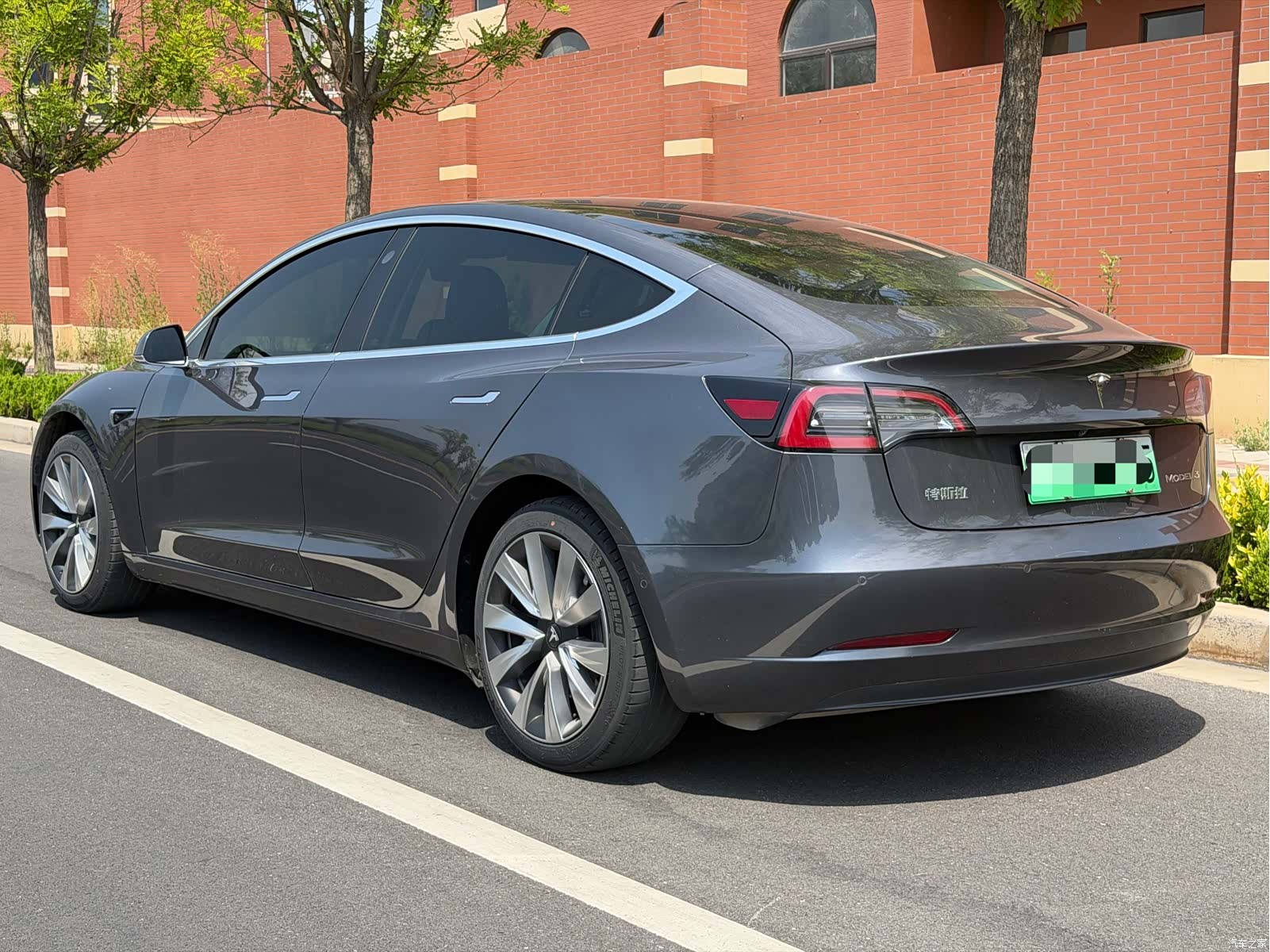 Tesla Model 3, 2020 4