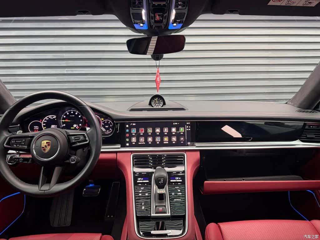 Porsche Panamera, 2021 все фото