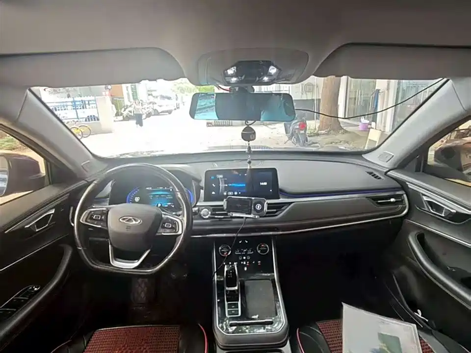 Chery Tiggo 8