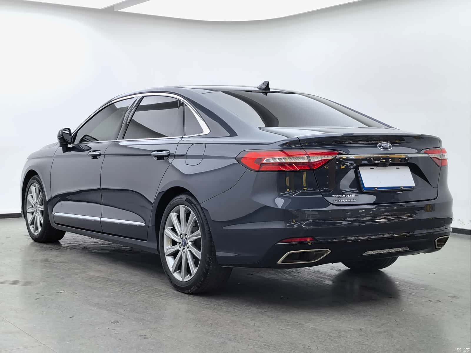 Ford Taurus, 2021 6
