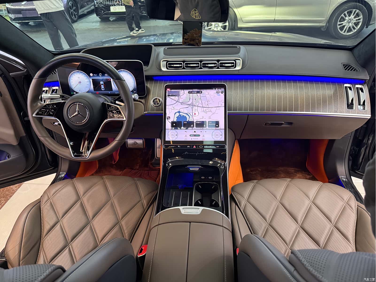 Maybach S-Class, 2023 13