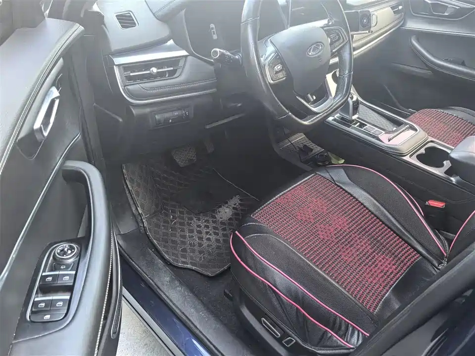 Chery Tiggo 8