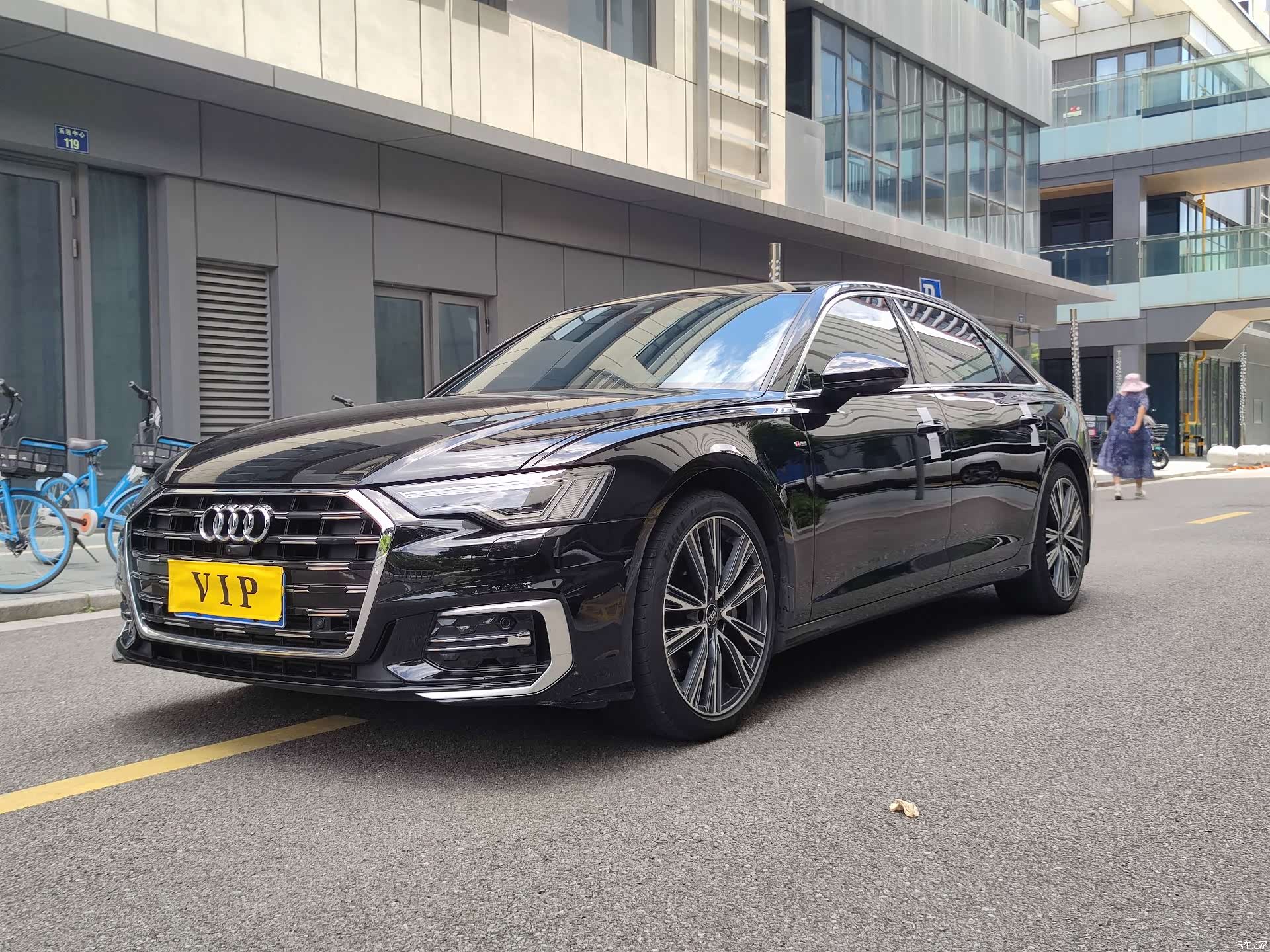 Audi A6L, 2025 1
