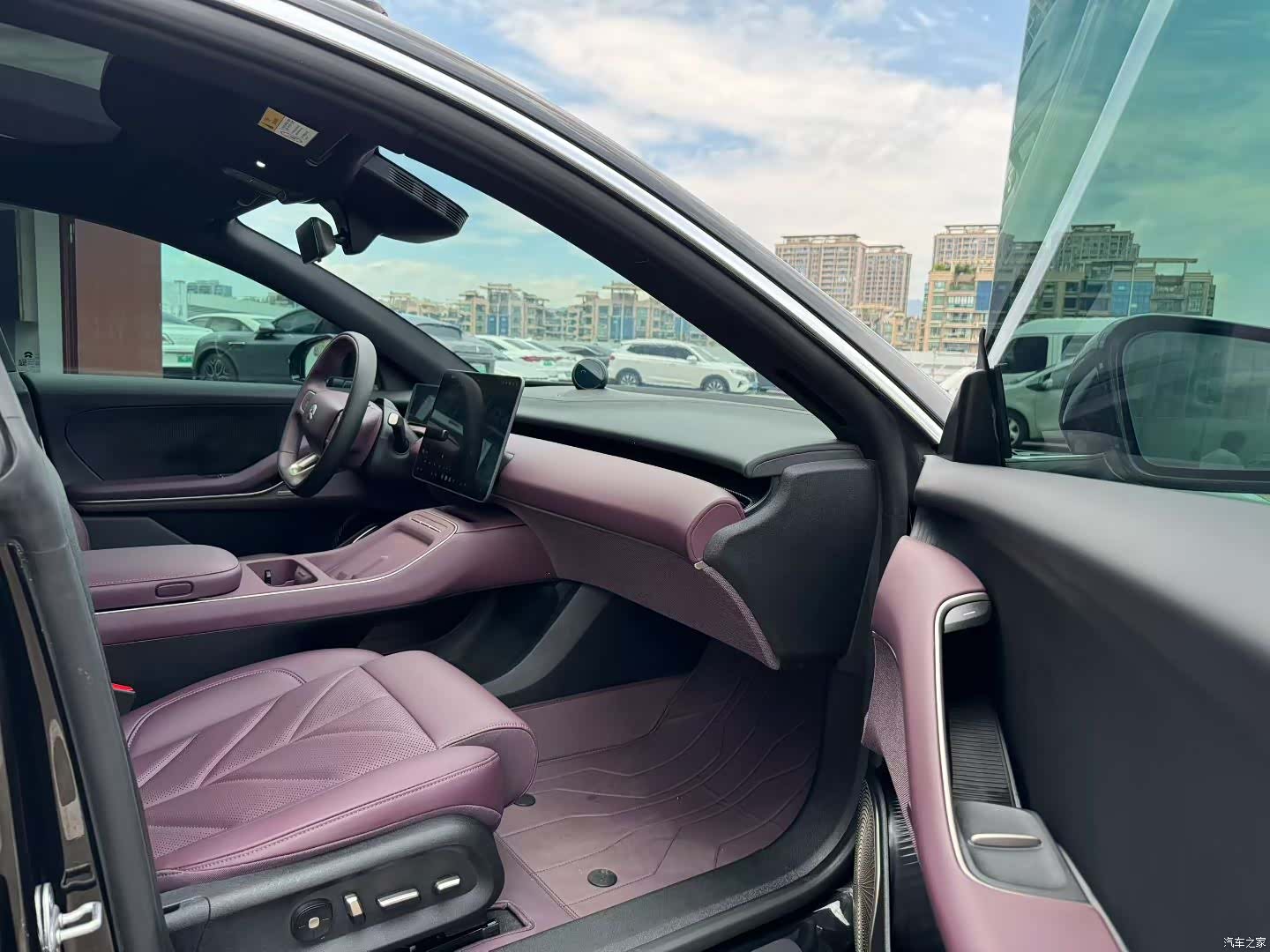 NIO ET5, 2025 11