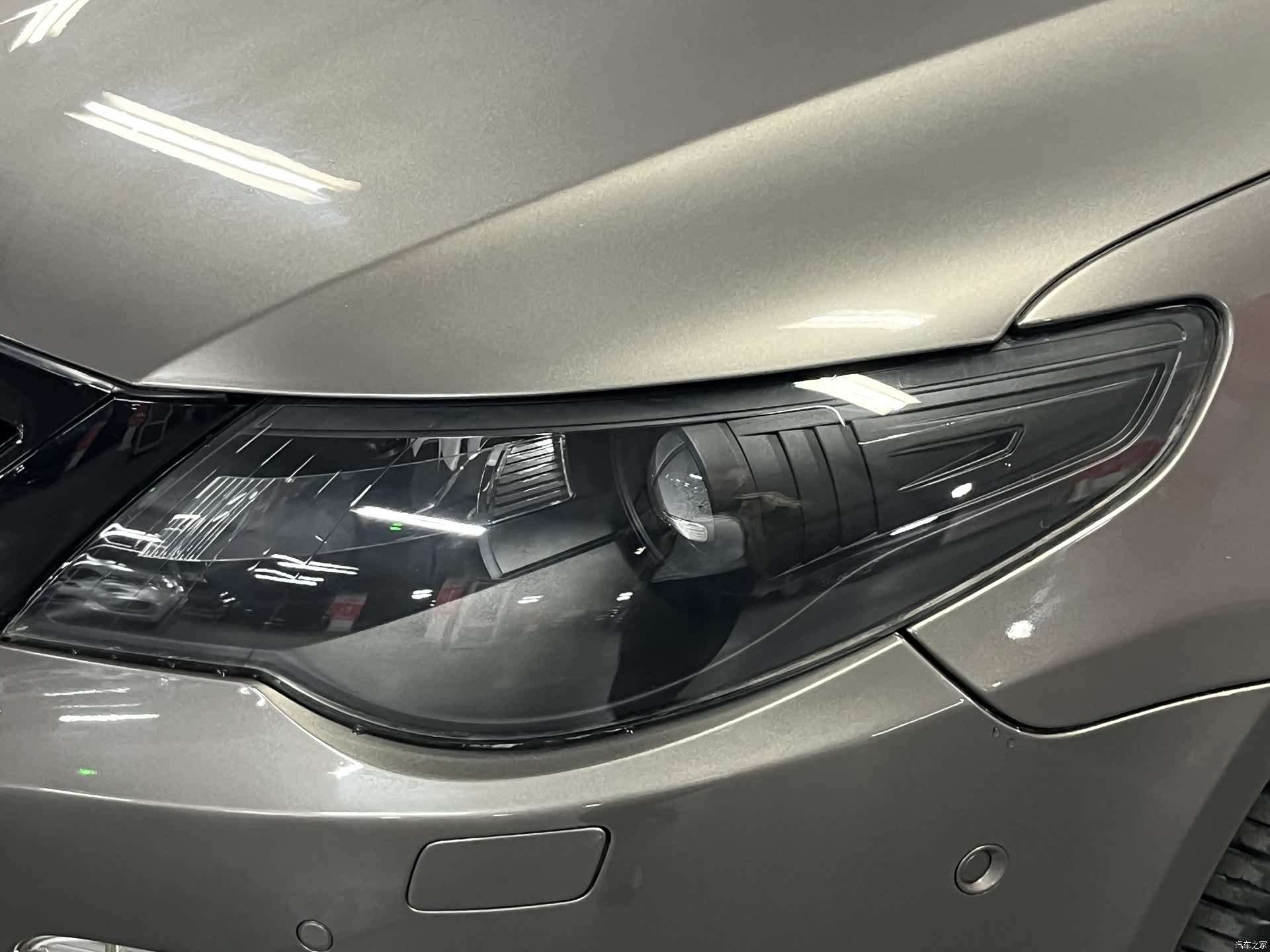 Volkswagen CC, 2011 25