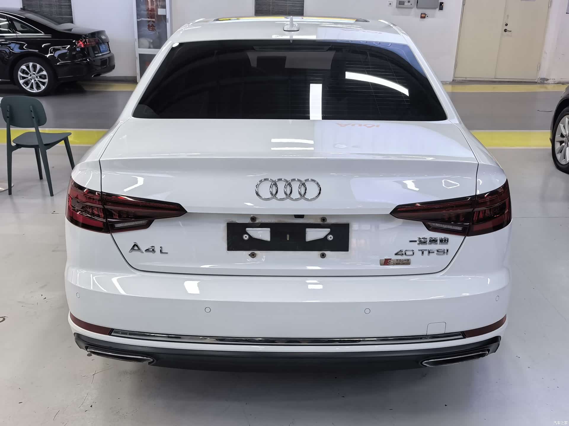 Audi A4L, 2019 12