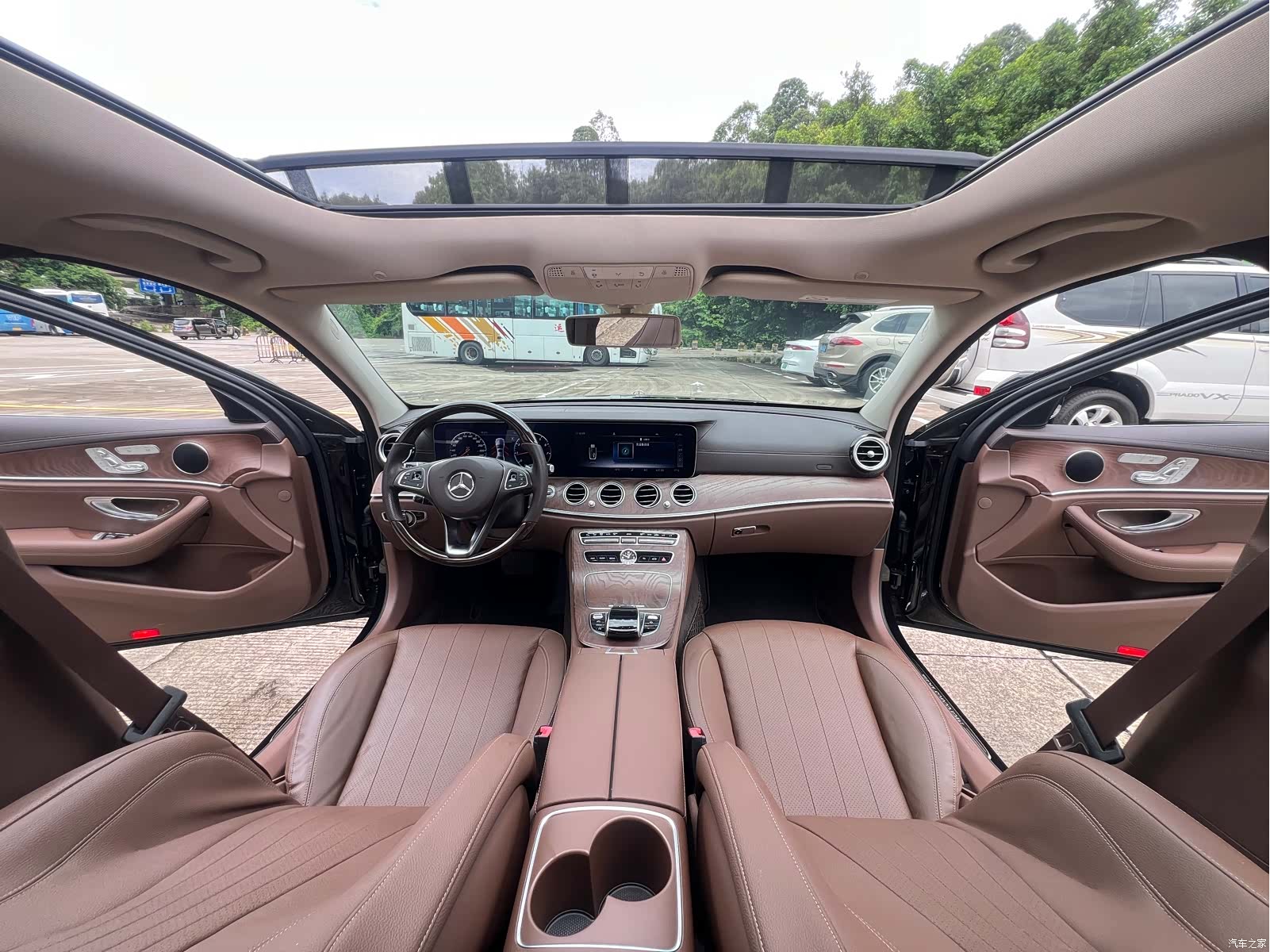 Mercedes-Benz E-Class, 2018 8