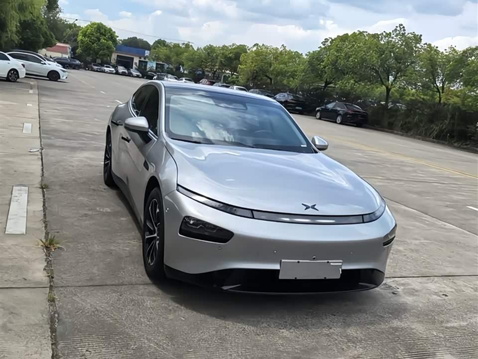 XPENG P7