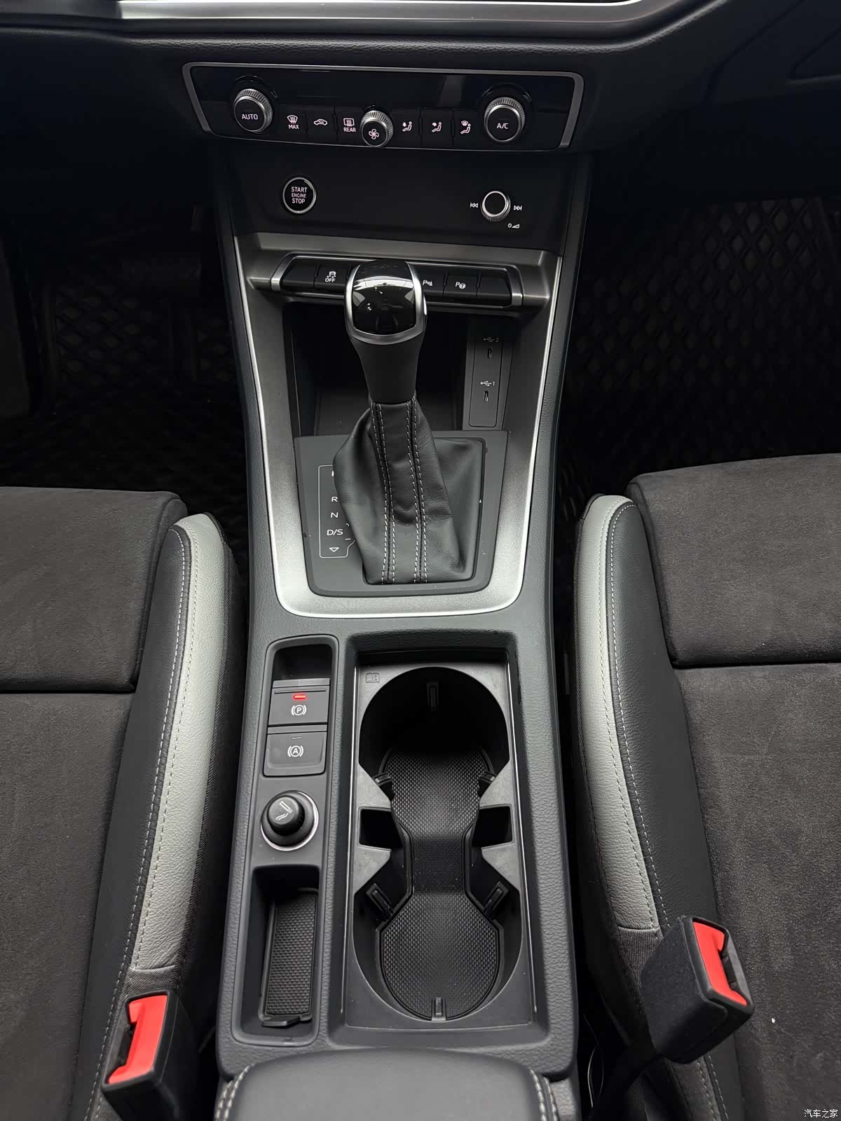 Audi Q3, 2023 15