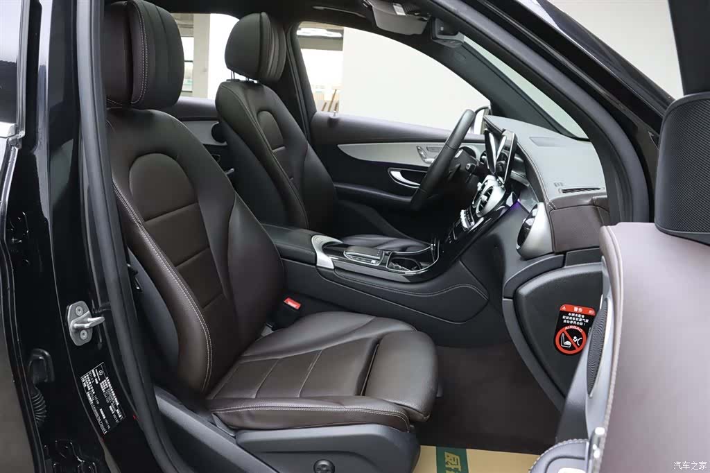 Mercedes-Benz GLC, 2021 19