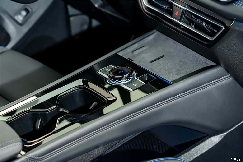 Volkswagen Tiguan L, 2025 20