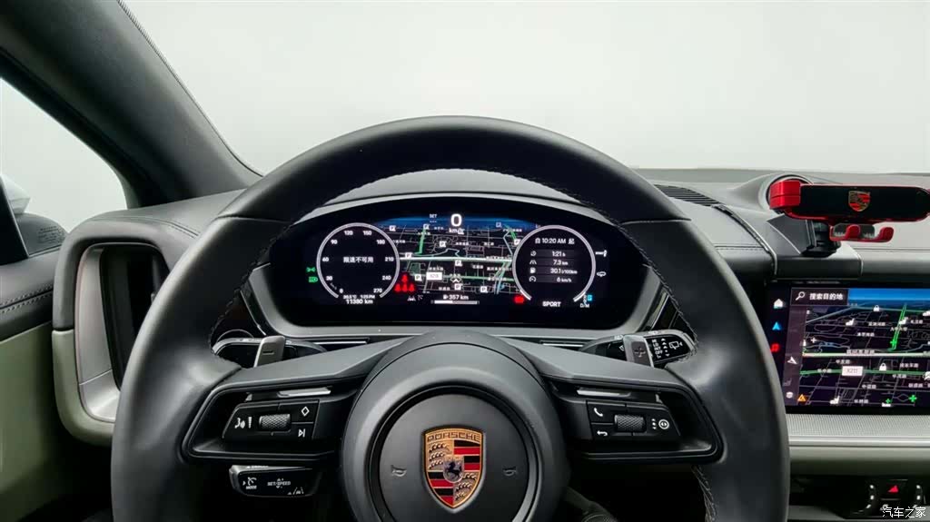 Porsche Cayenne, 2025 11