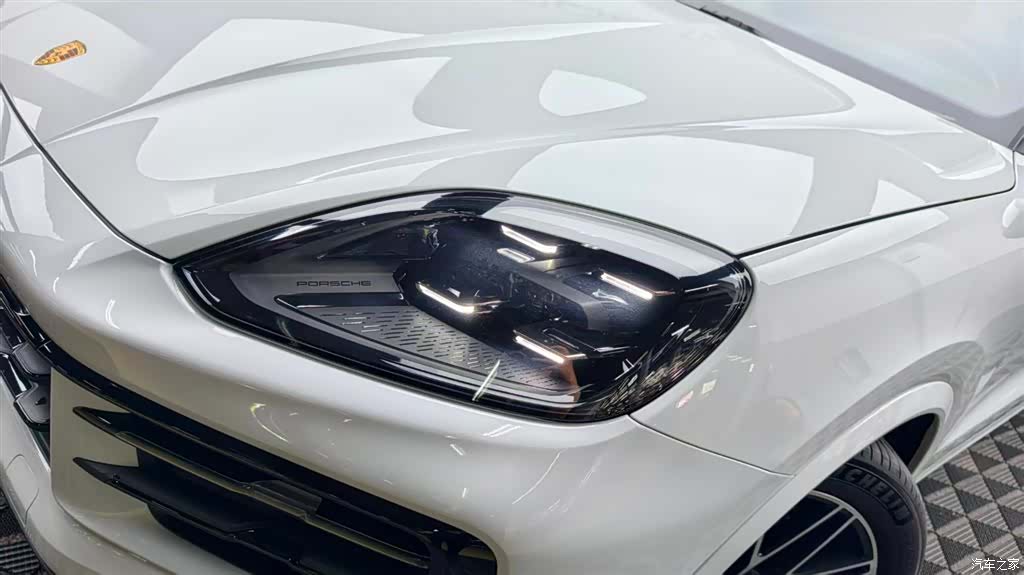 Porsche Cayenne, 2025 7