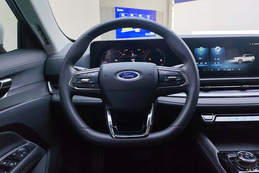 Ford Equator Sport, 2024 15