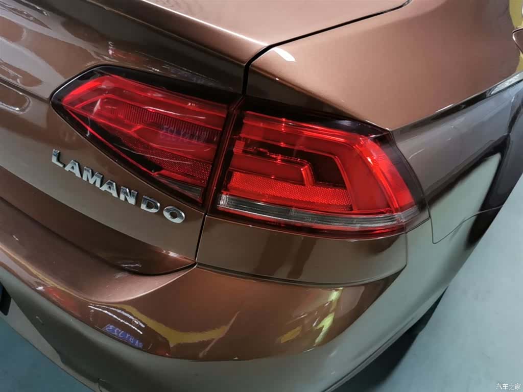 Volkswagen Lamando, 2016 8