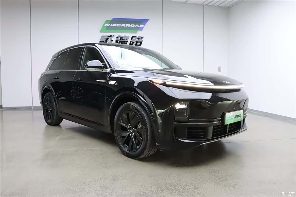 Li Auto L8, 2024 6