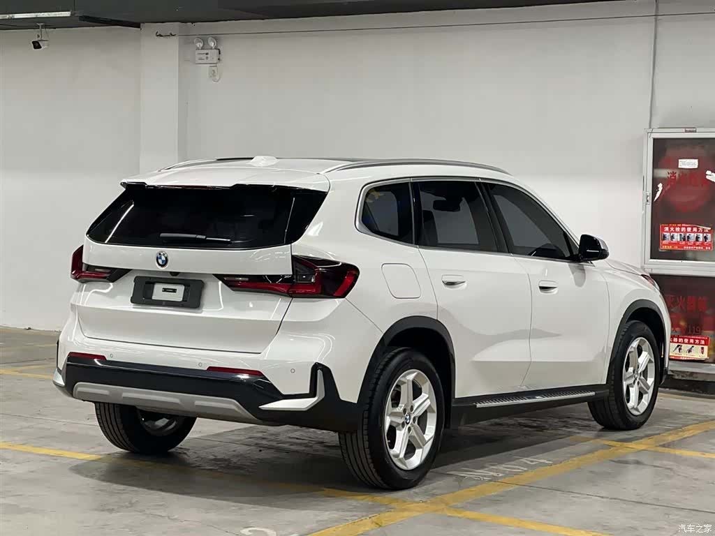 BMW X1, 2024 все фото