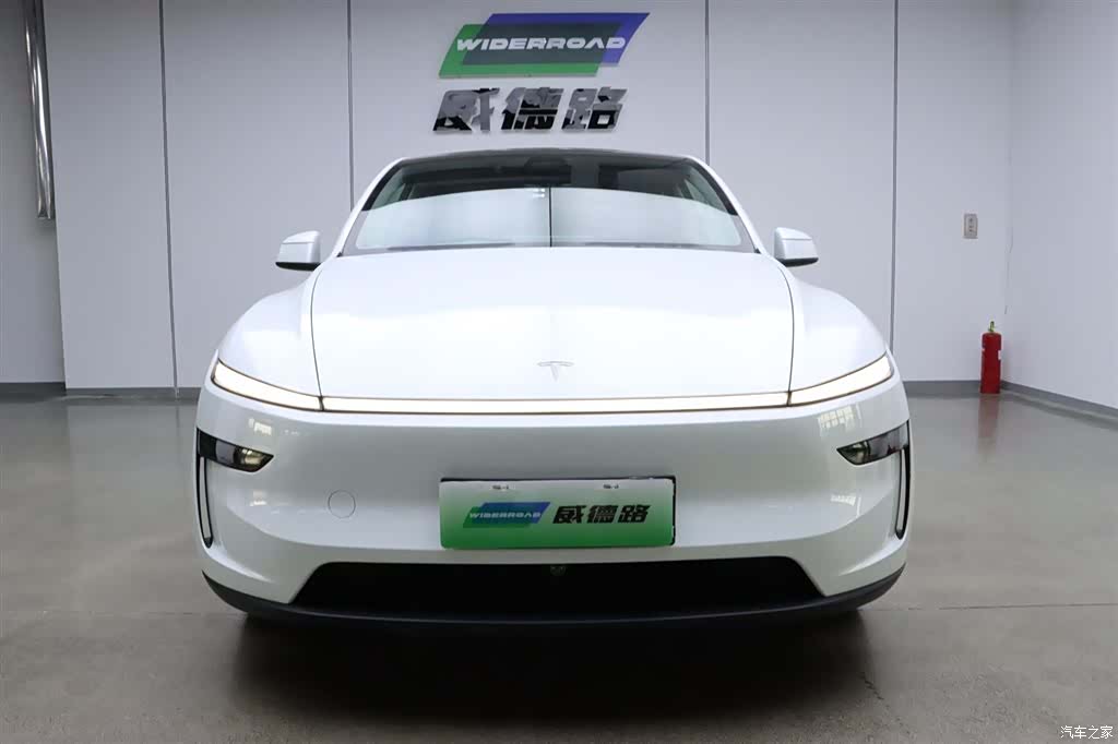 Tesla Model Y, 2026 2
