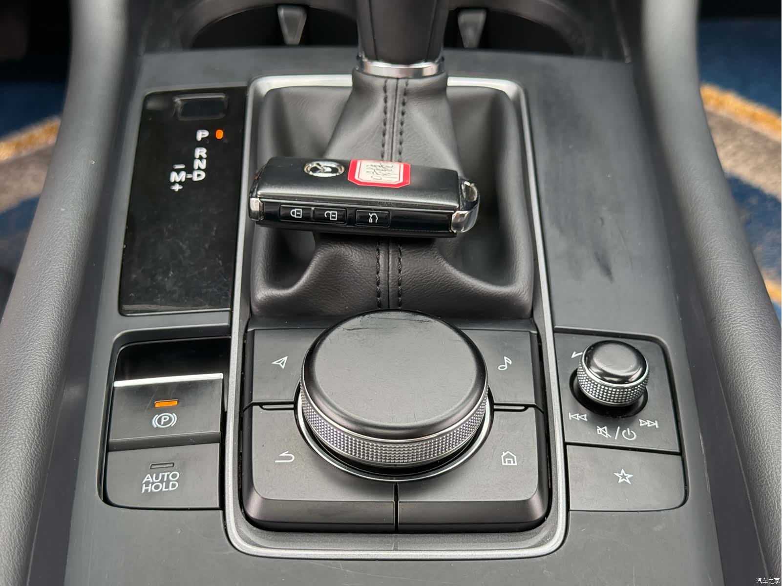 Mazda Mazda3, 2019 12