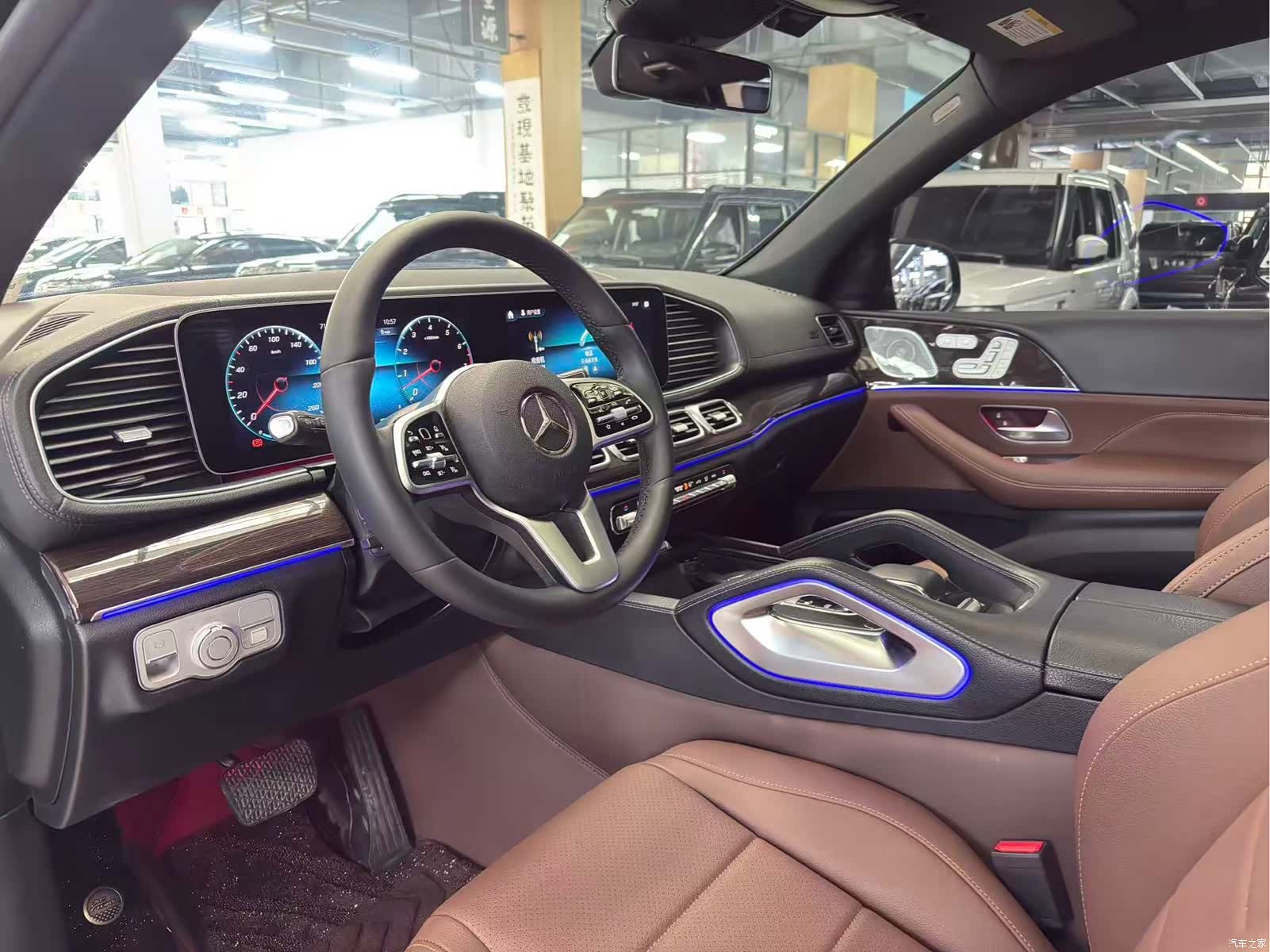 Mercedes-Benz GLS, 2020 8