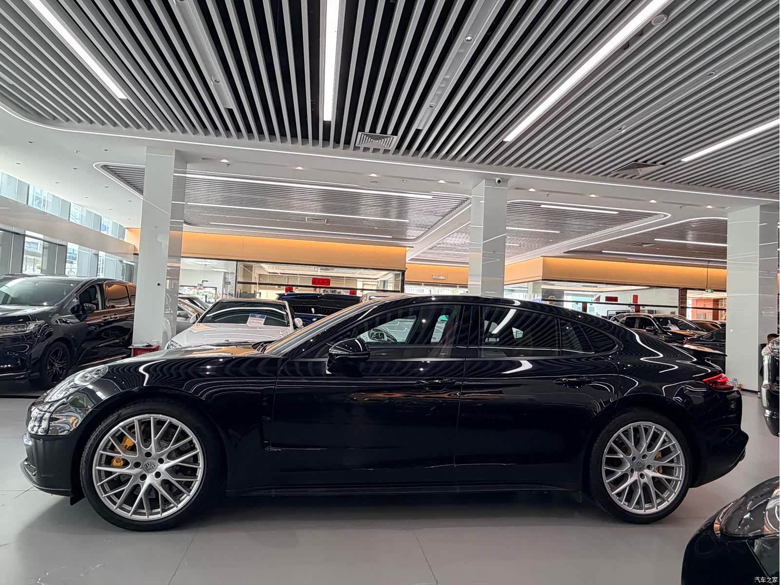 Porsche Panamera, 2017 11