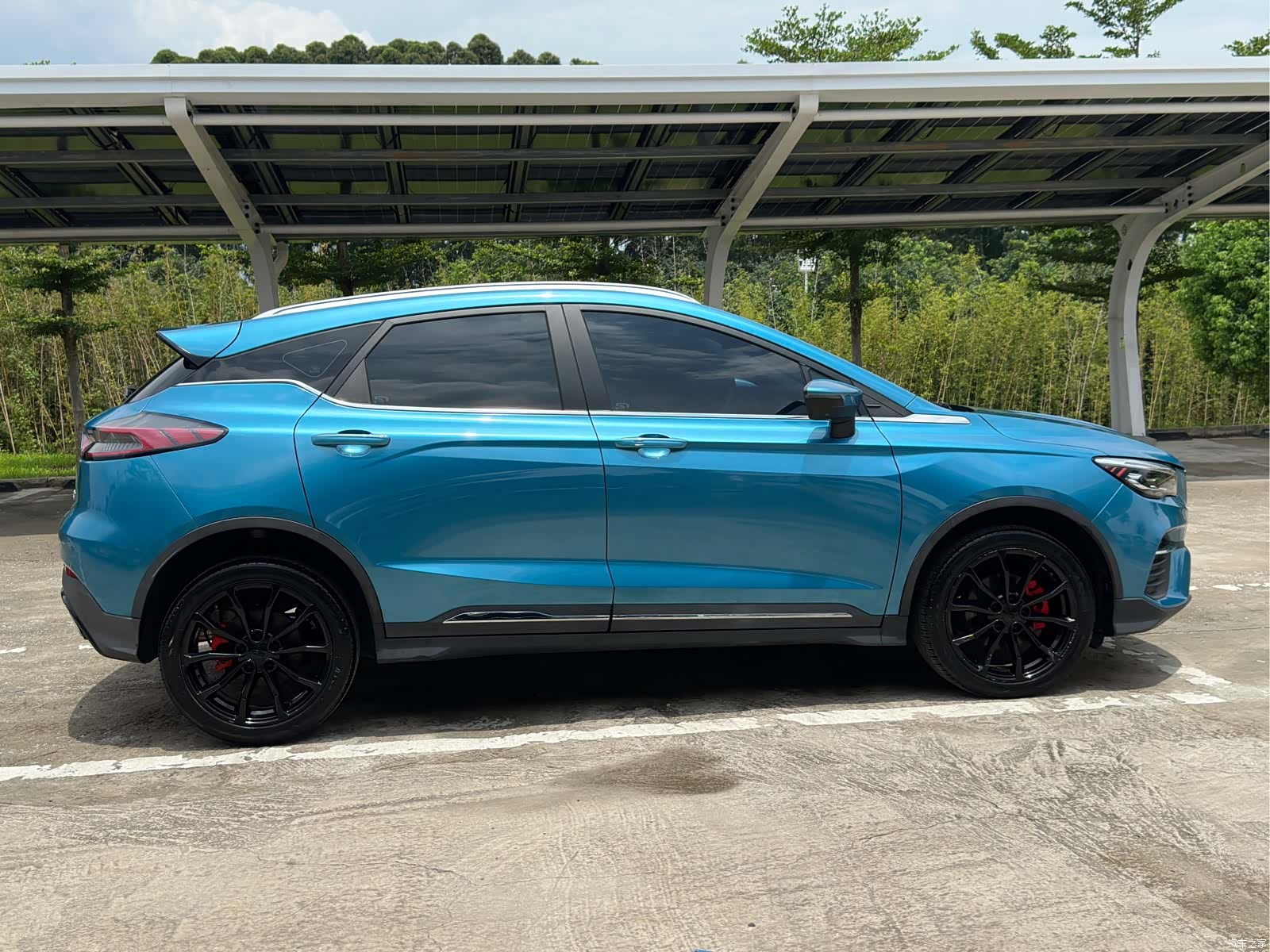 Geely Emgrand, 2022 16
