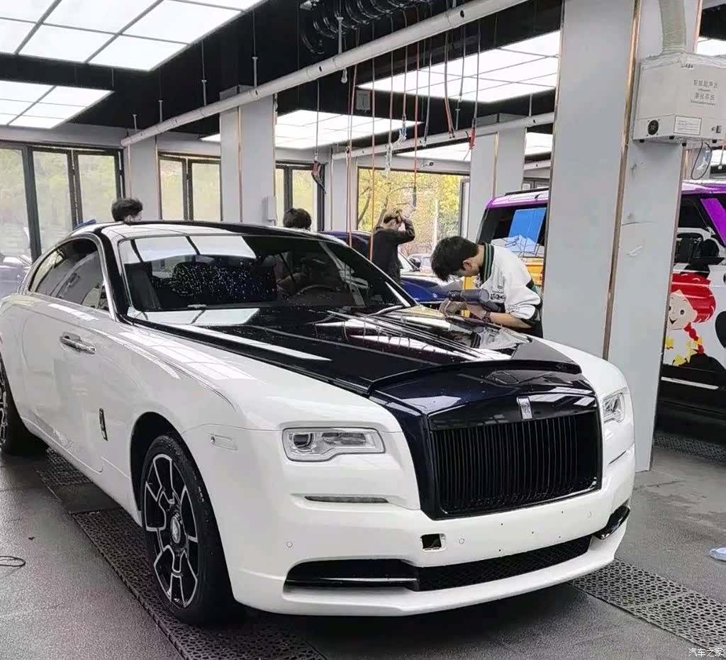 Rolls-Royce Wraith, 2021 2