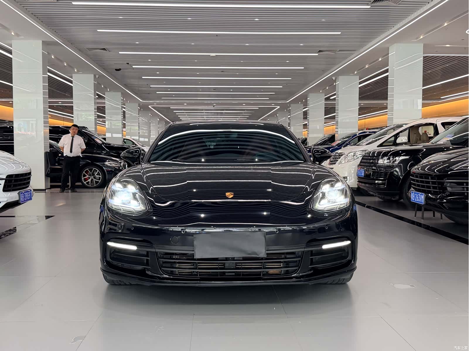 Porsche Panamera, 2017 2