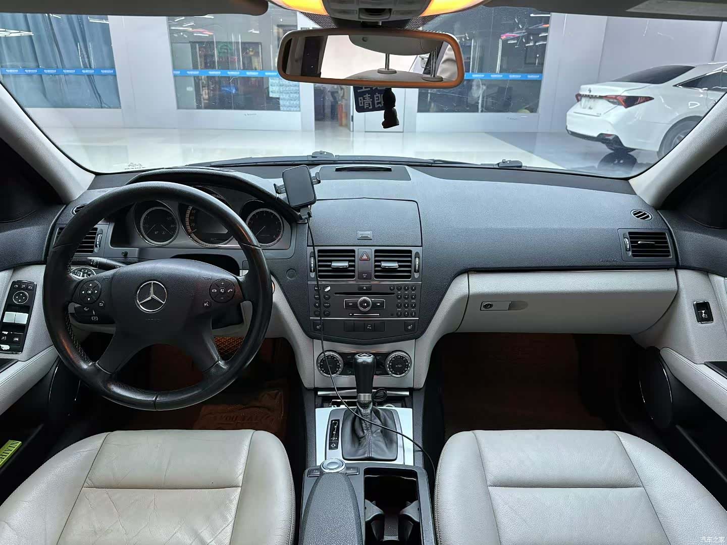 Mercedes-Benz C-Class, 2011 все фото