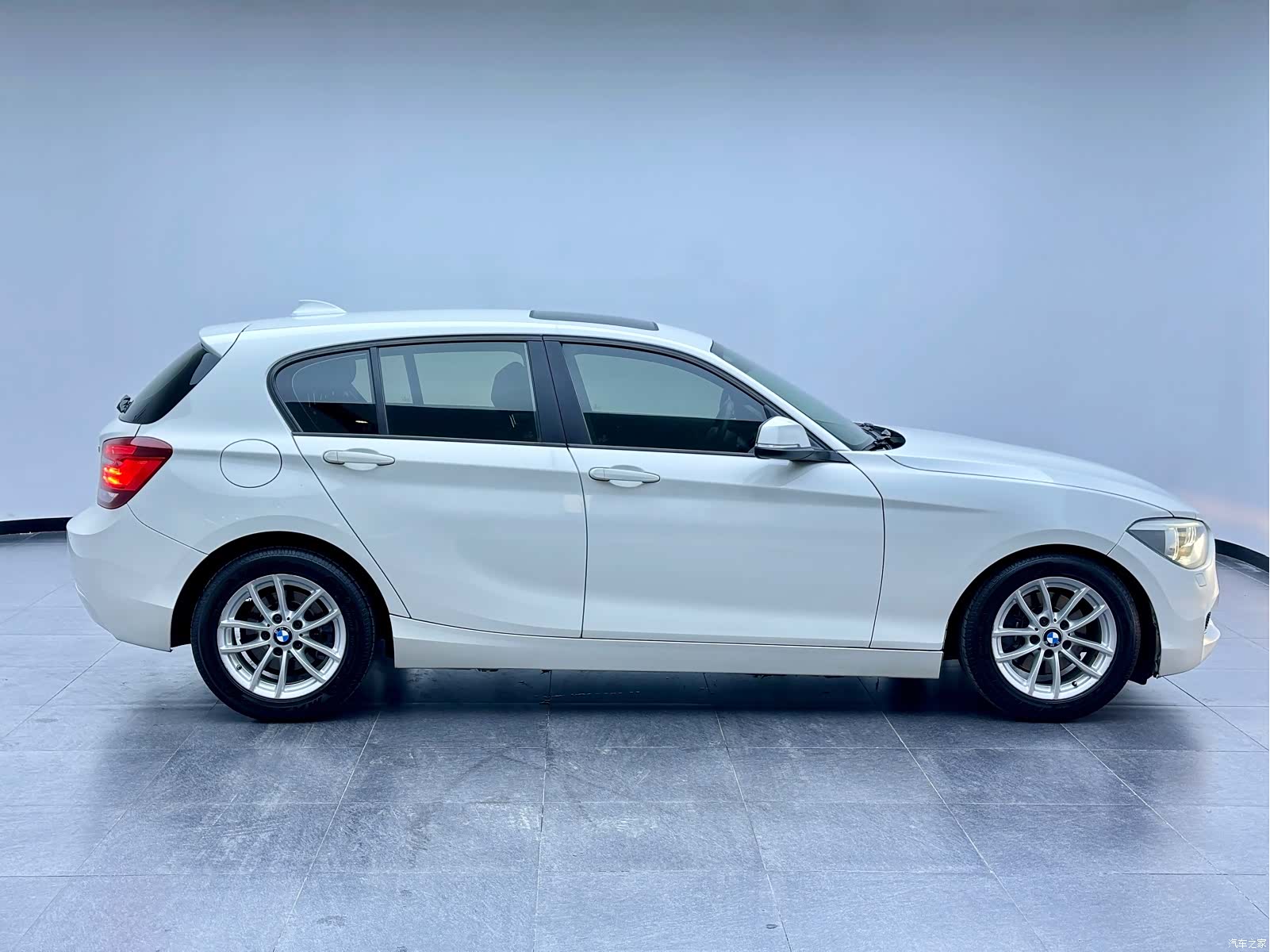 BMW 1 Series, 2012 15