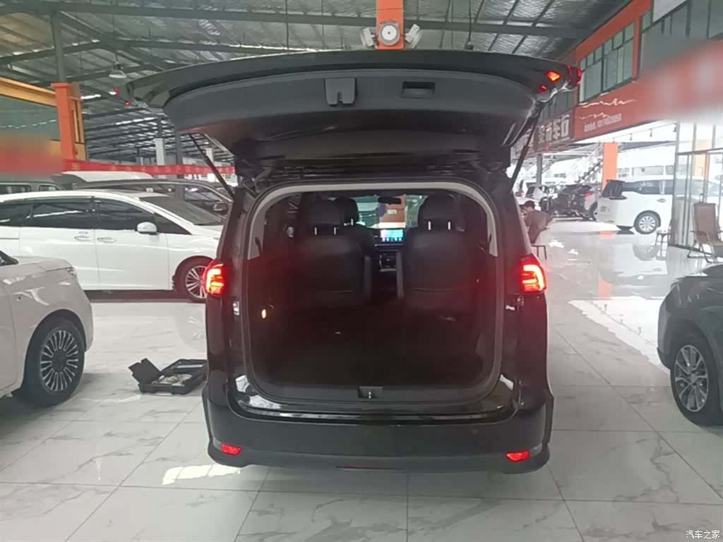 Maxus G50, 2023 19
