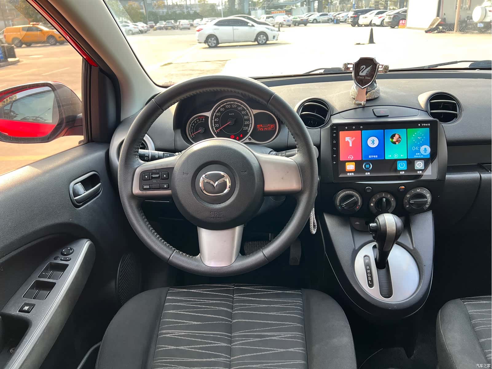 Mazda 2, 2012 7