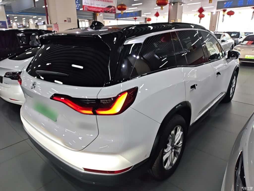 NIO ES8, 2021 7