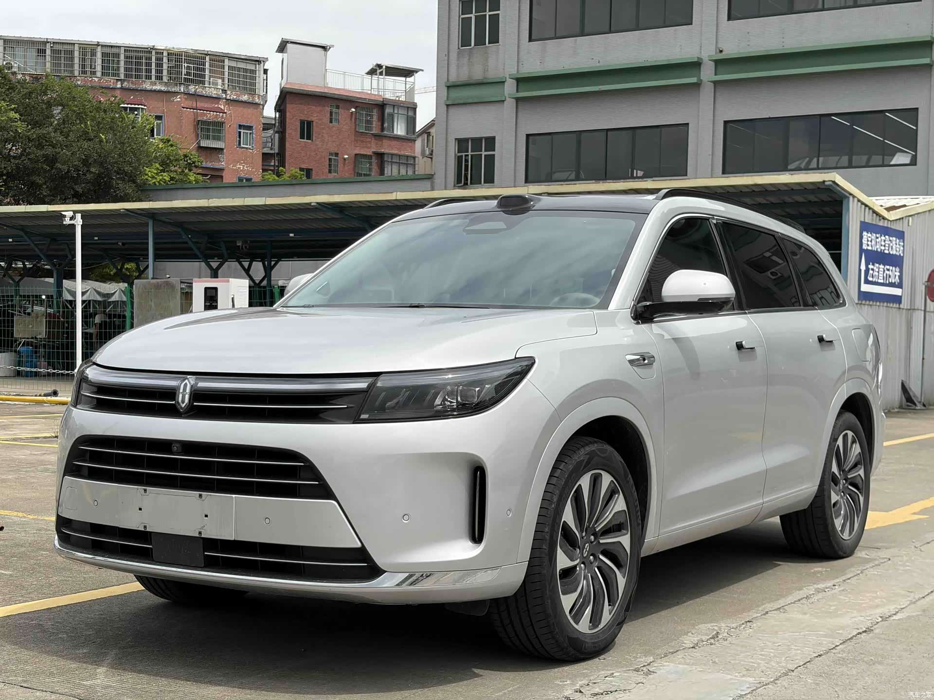 AITO M7, 2024 1