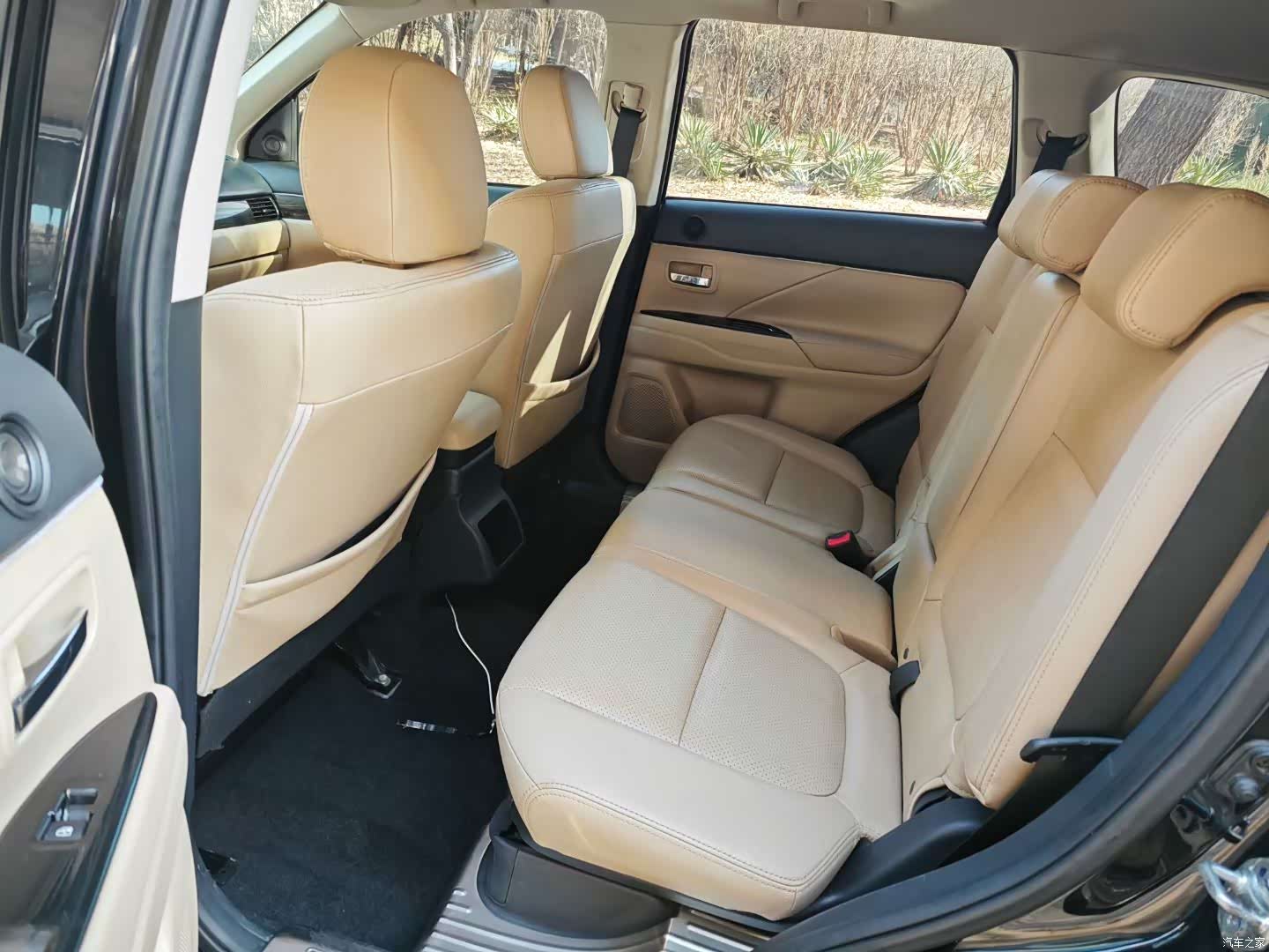 Mitsubishi Outlander, 2017 9