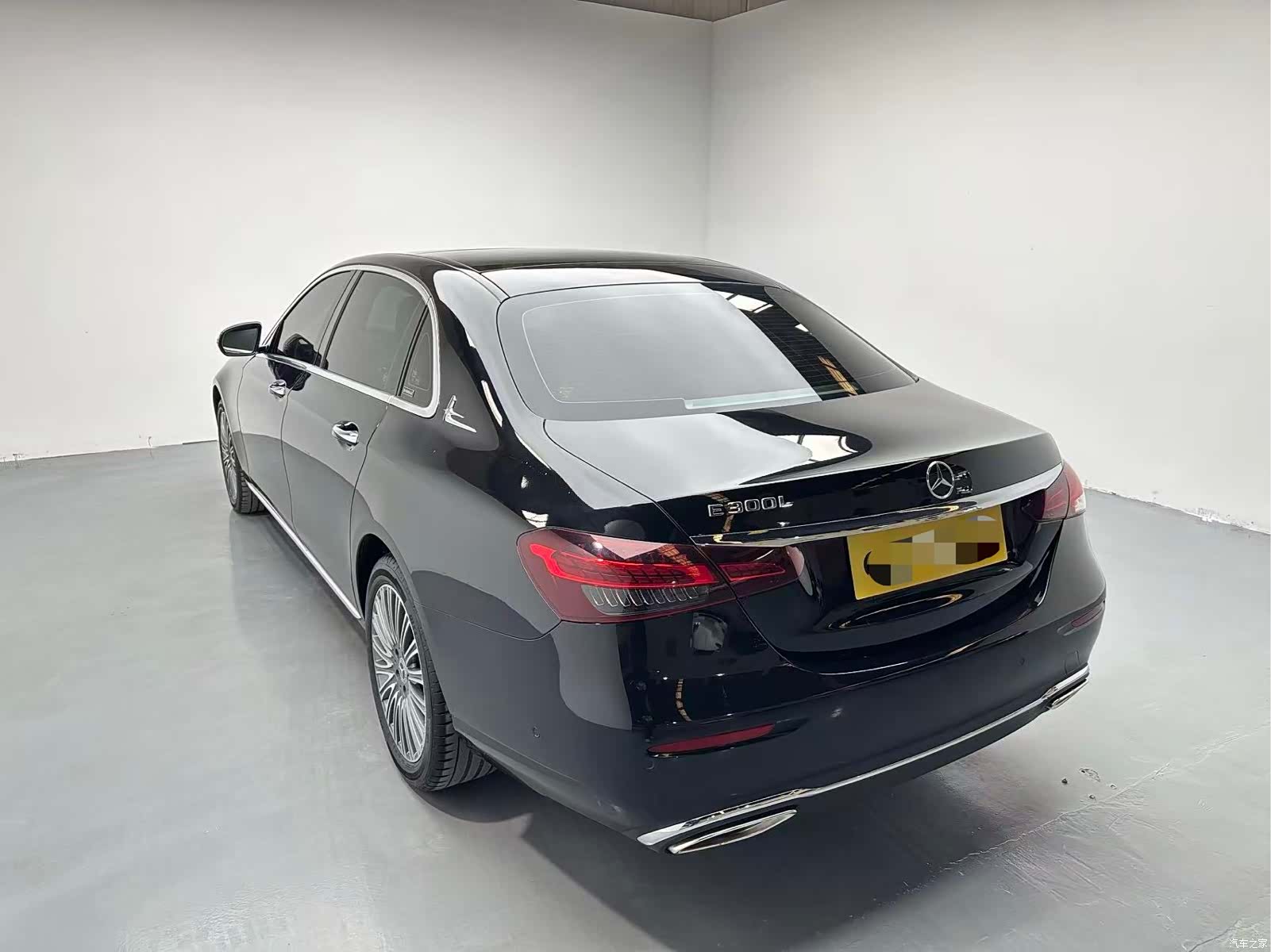 Mercedes-Benz E-Class, 2022 8