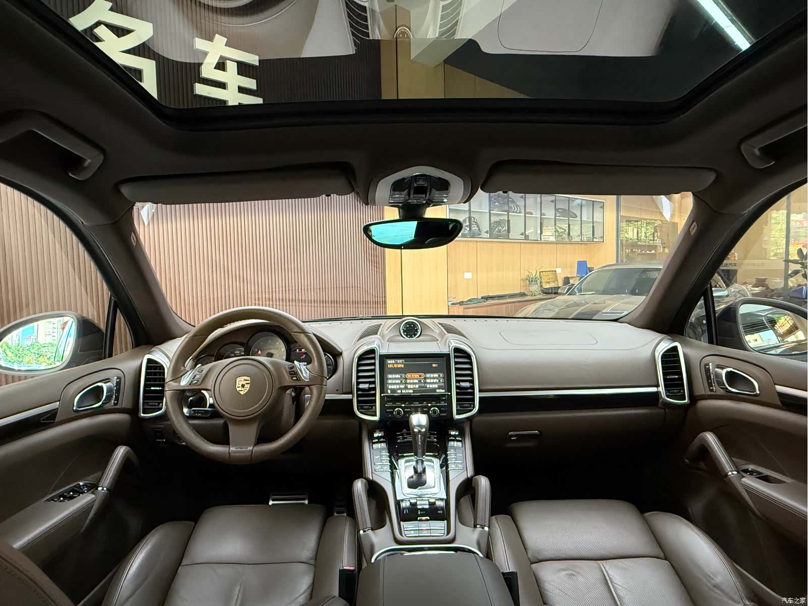 Porsche Cayenne, 2012 19