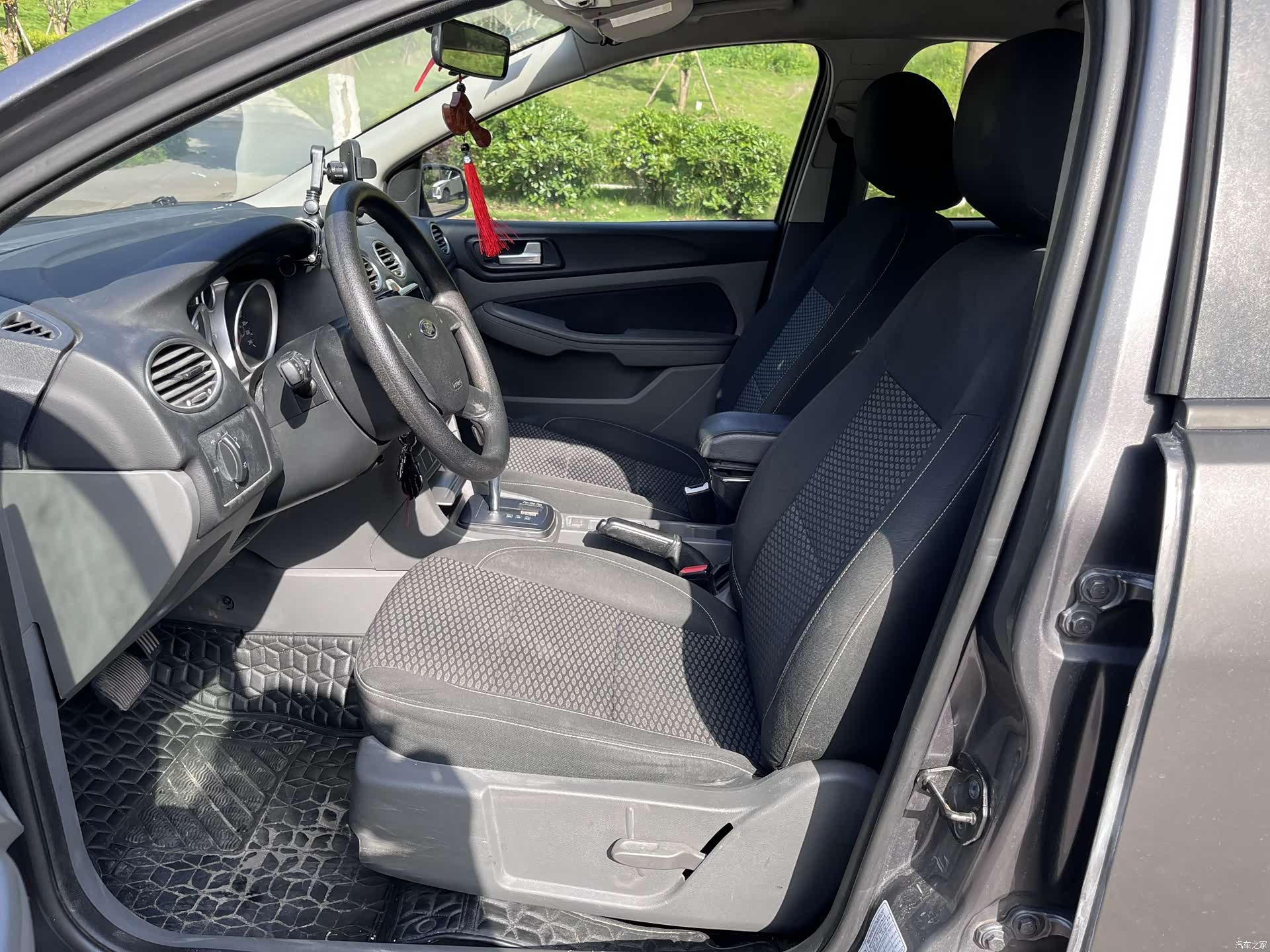 Ford Focus, 2013 14