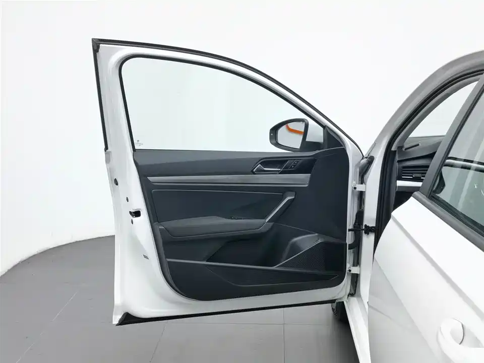 Volkswagen Lavida Pure Electric