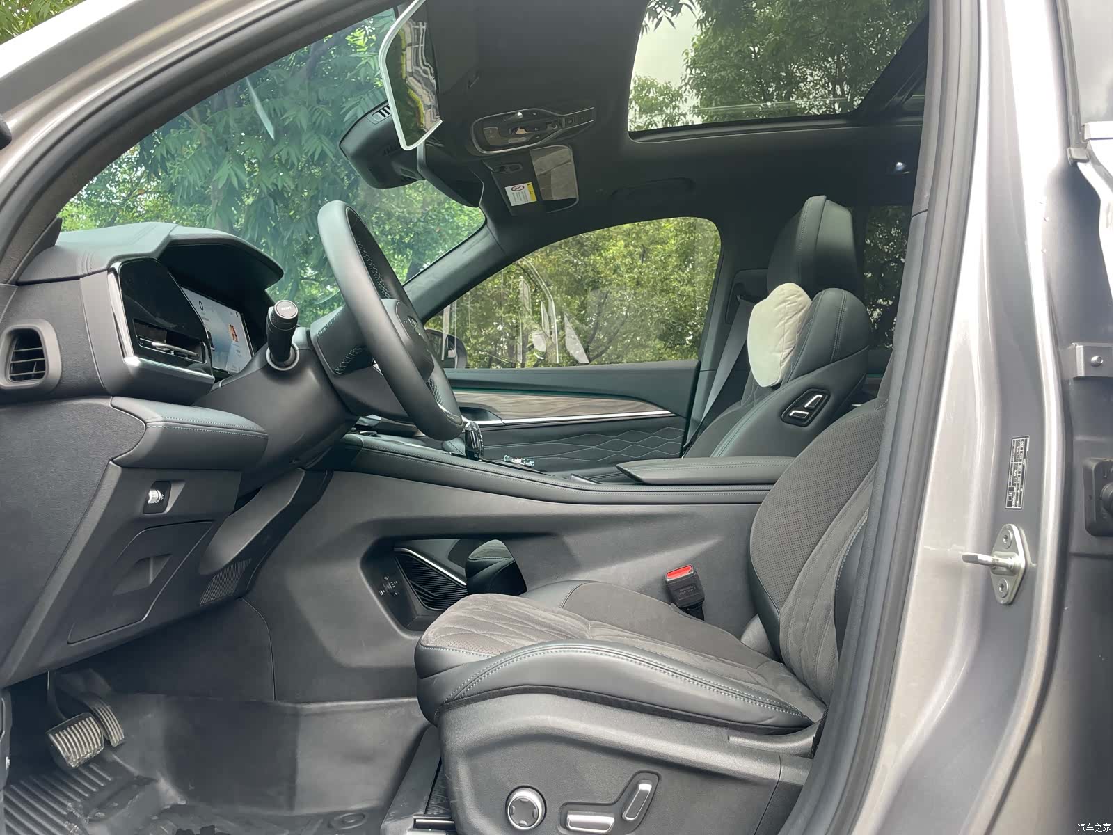 Geely Xingyue L, 2025 4